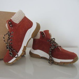 NIB Anthropologie Sherpa Cuffed Leather Hiking Boots size 8.5